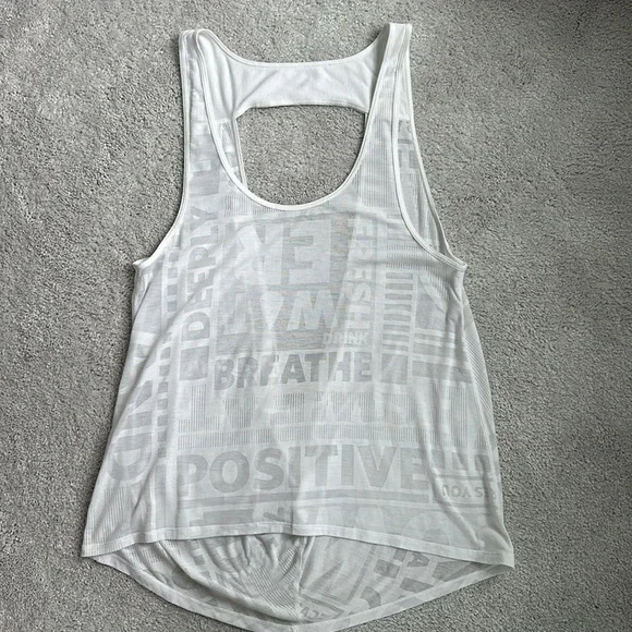 Lululemon Next To Nothing Tank Exploded Manifesto Pop Block Burnout White - Picture 9 of 11
